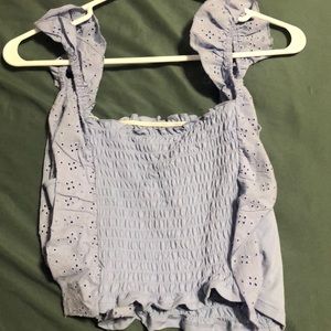 blue crop top!